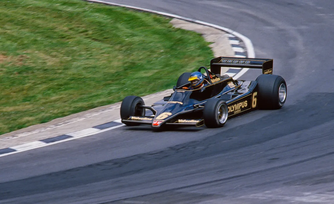 Ronnie Peterson in the Lotus 79 in John Player Special colours, Brands Hatch, 1978